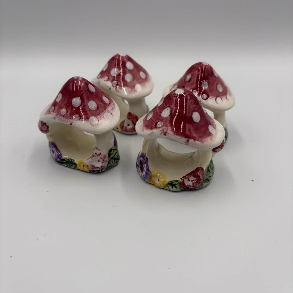 Vintage Merc Asia Mushroom Napkin Rings Bunny Rabbit Garden Party Set Of 4